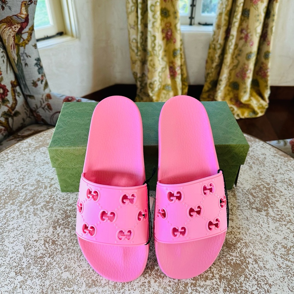 Gucci - Picture 4 of 8